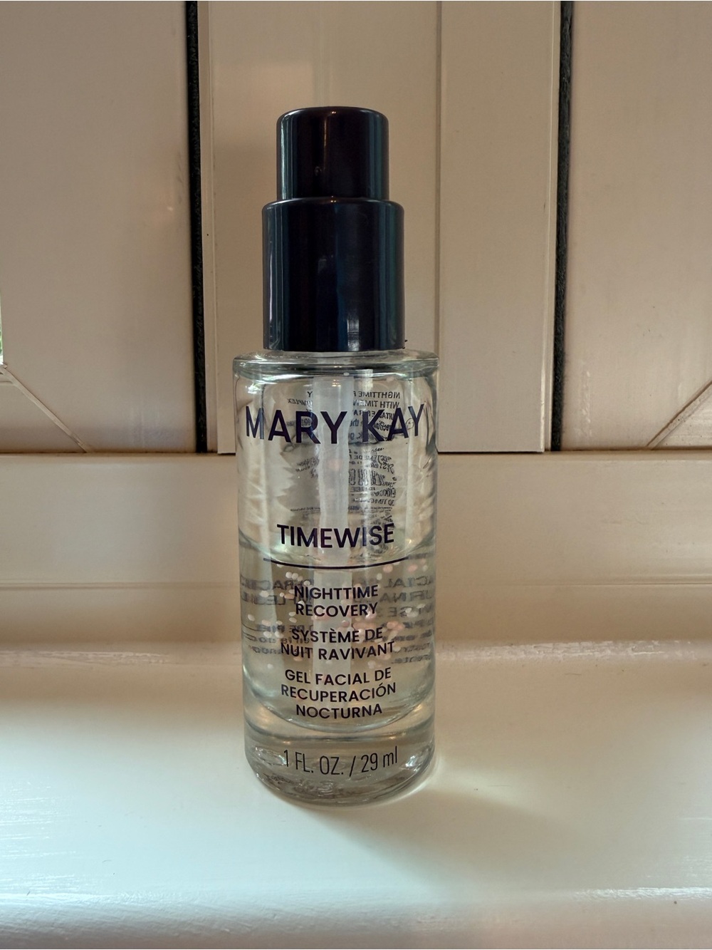 Mary Kay TimeWise Night Repair Gel - Clear Bottle with Black Pump